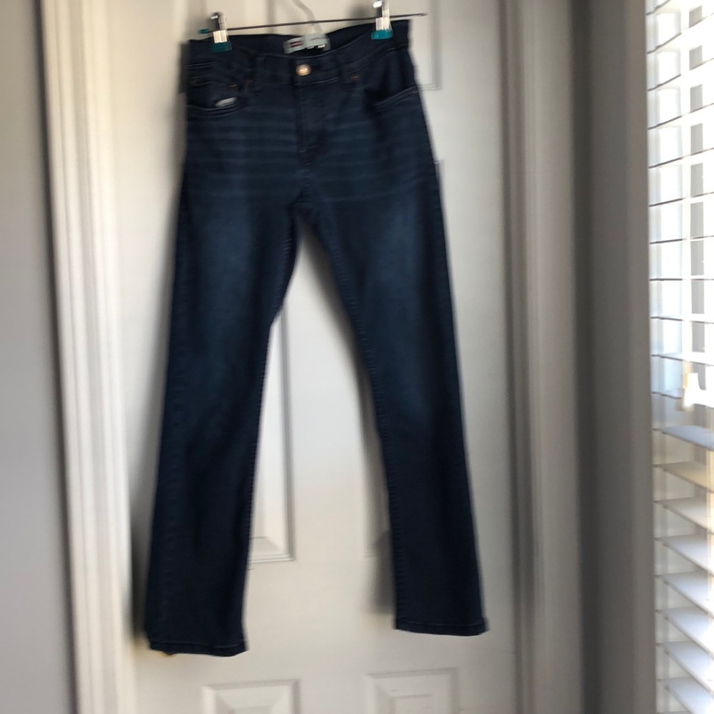 Levi Strauss & Co. 511